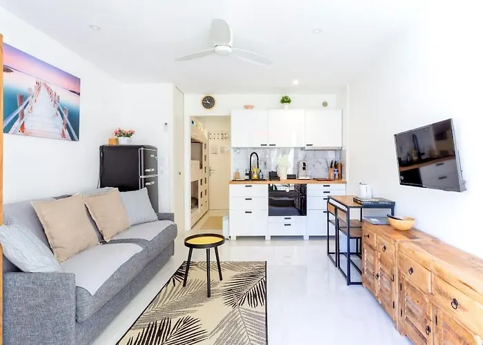Chez James - Superbe Studio Avec Piscine Et Plage A Proximite